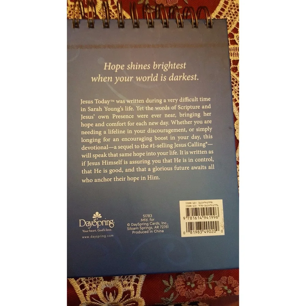 Jesus Today by Sarah Young Experience Hope Through His Presence Spiral Flip Stan